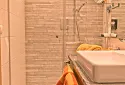 zimmer18dusche.jpg